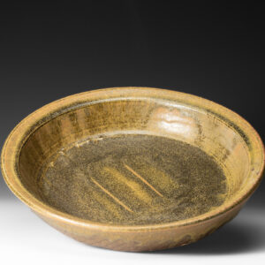 Stoneware, fluted, golden teadust glaze
35.5 X 35.5 X 7.5cm    3.5kg