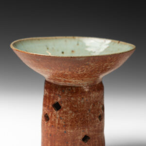 Pedestal dish
Chun Inner glaze
16 X 16 X 25cm     $145